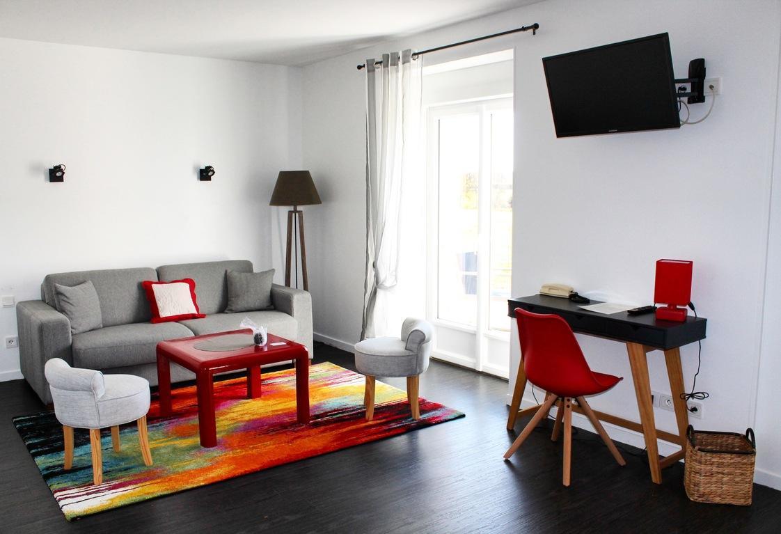 Logis Hotel "Ici M'Aime" Rouvray  外观 照片